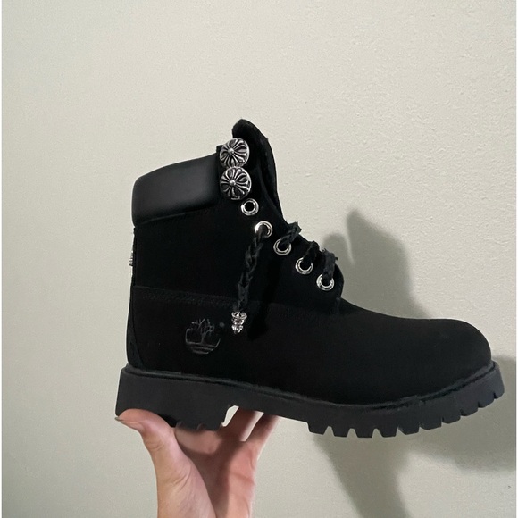 SOLD Chrome Hearts Timberland boot with authentic Chrome Hearts Hardwear - Picture 4 of 8